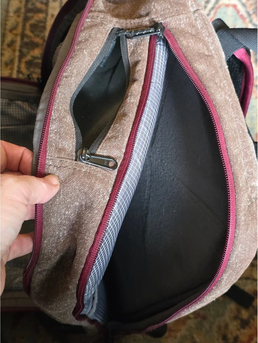 Timbuk2 Q Laptop Backpack Burgundy Twill and Brown TSA Friendly
